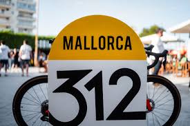 Mallorca 312 Gran Fondo VIP Experience gallery image 7